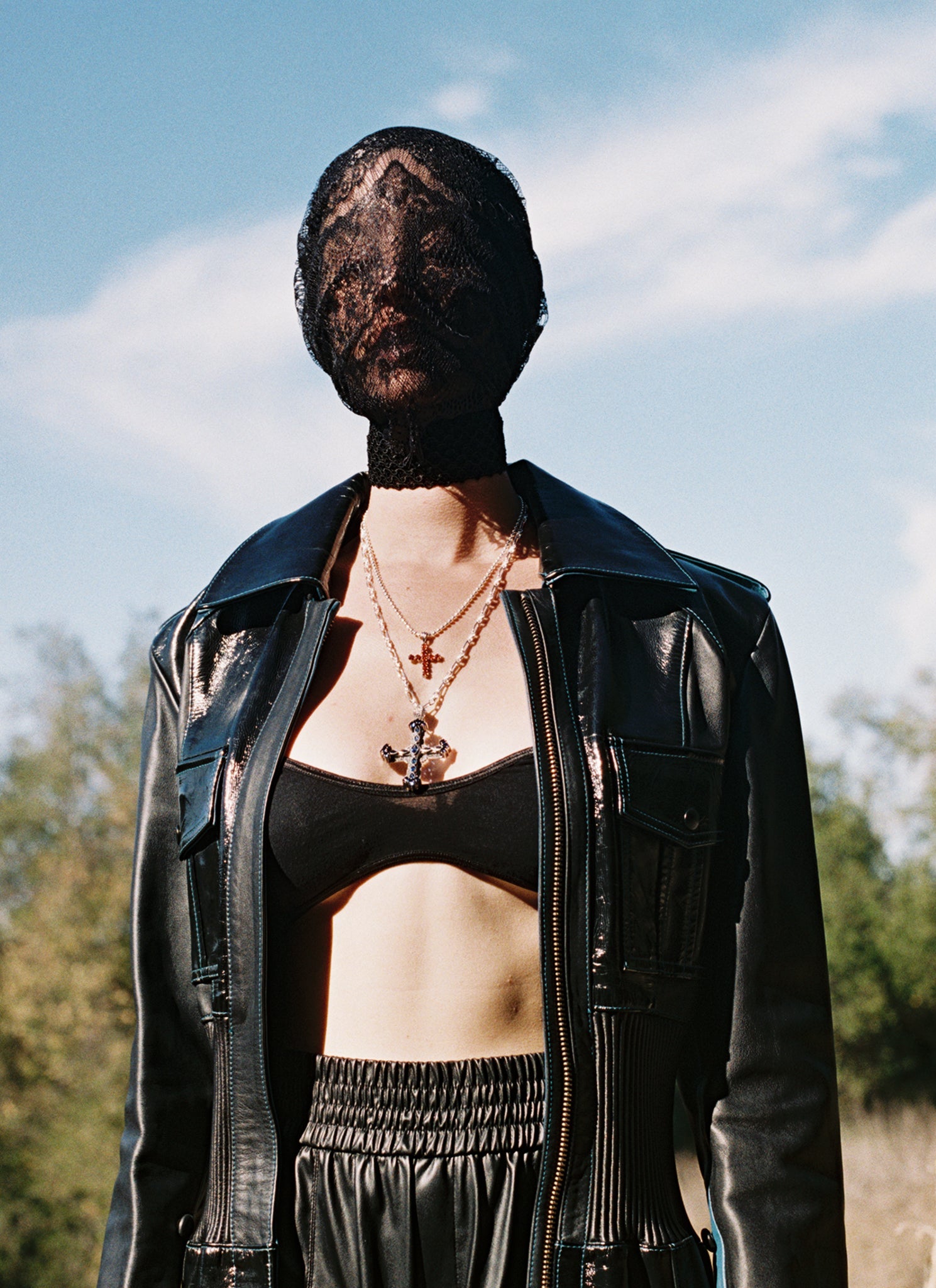 CROSS 019 - LETRA