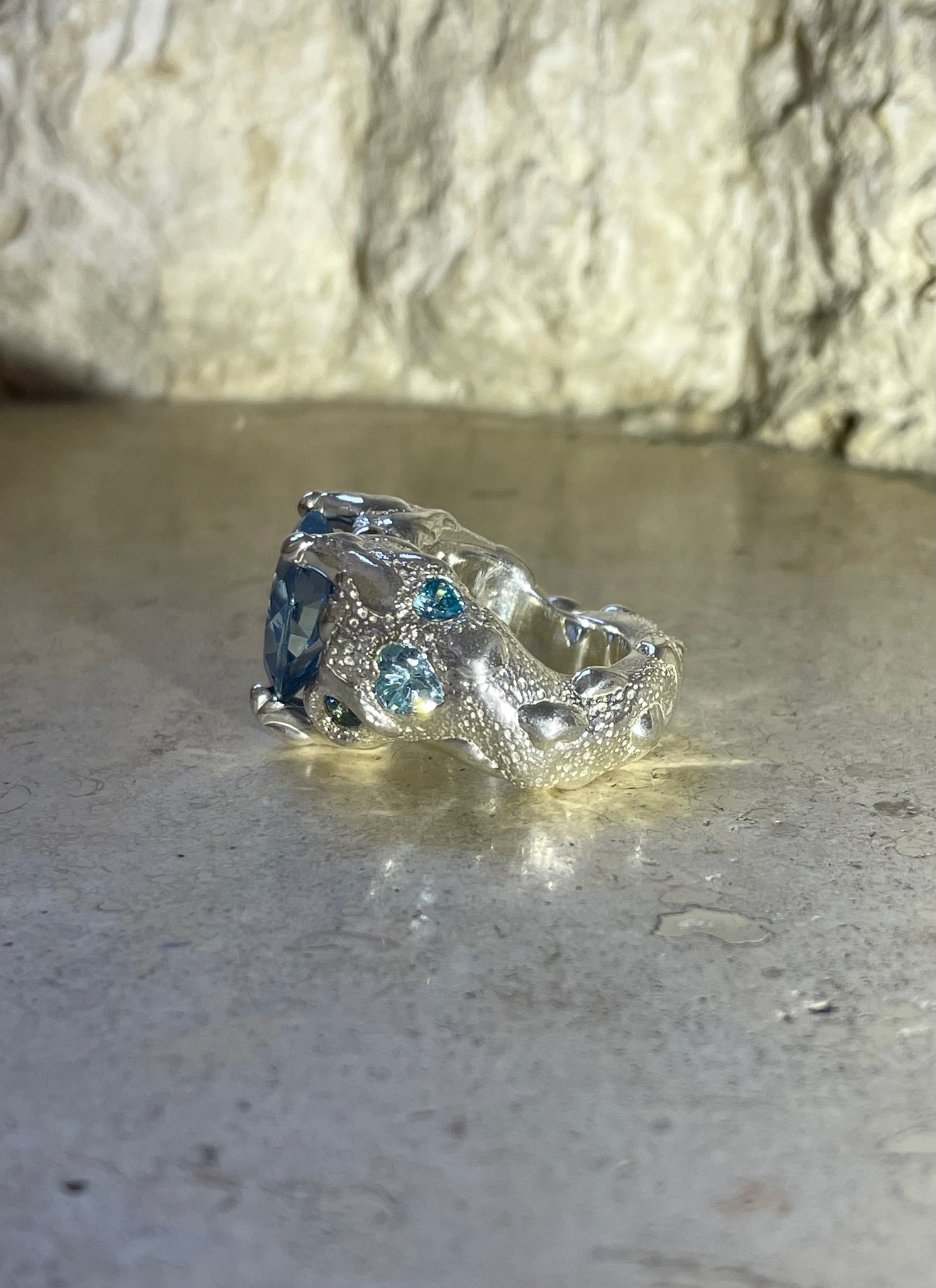 CUSTOM MOLTEN BLUE HEART RING - LETRA