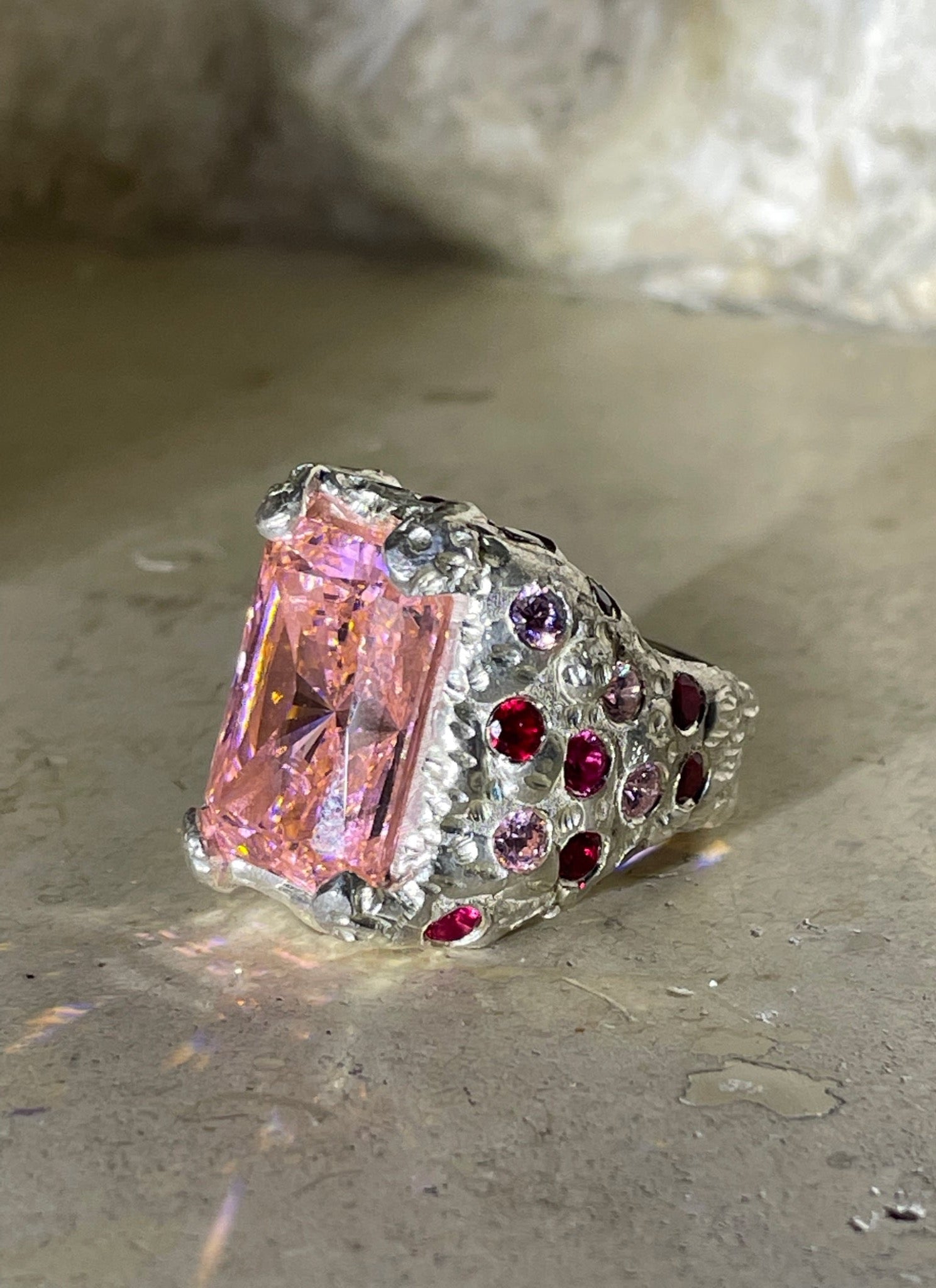 CUSTOM MOLTEN PINK STONE RING – LETRA
