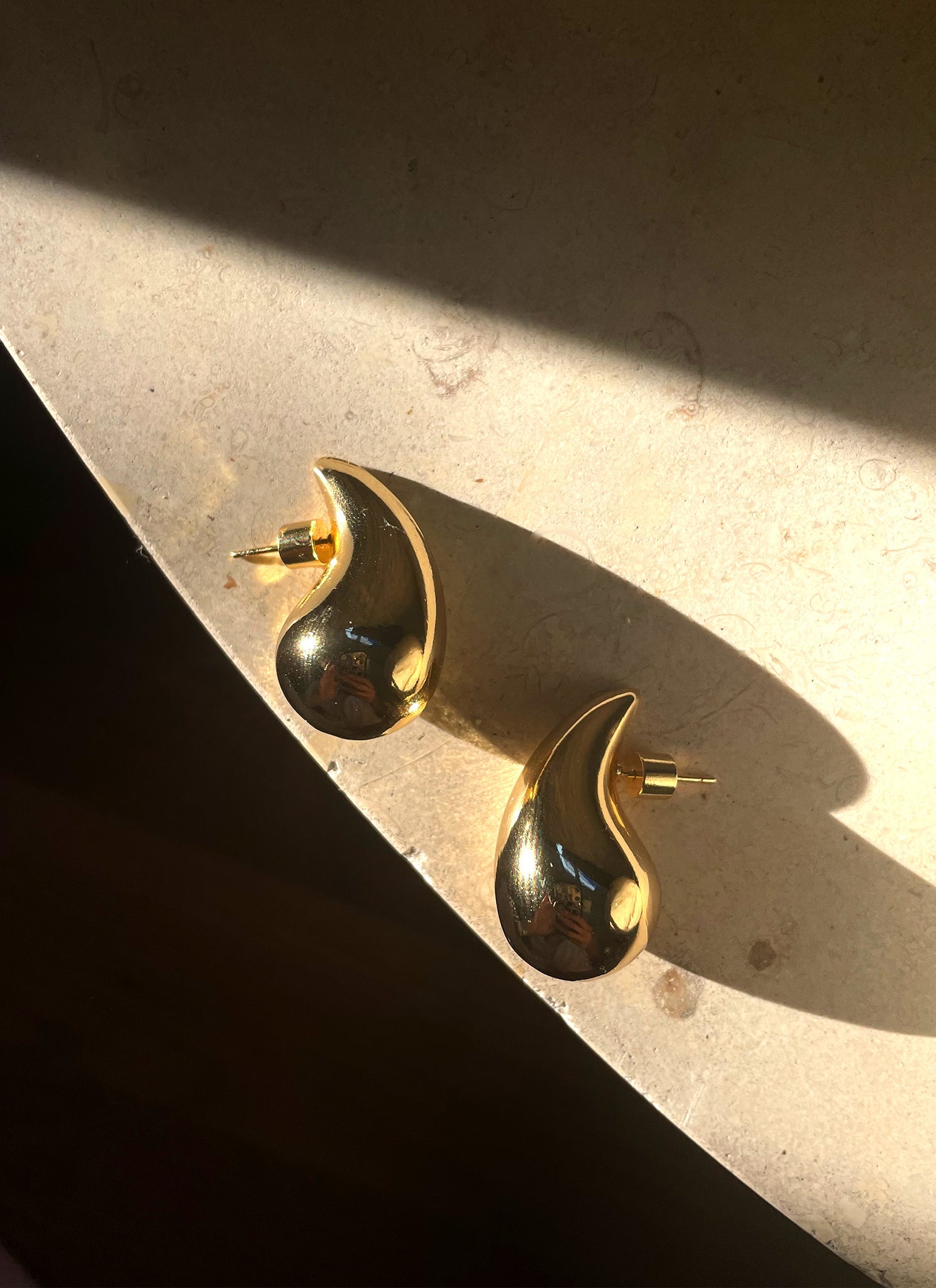 Elodie Gold Earrings - LETRA