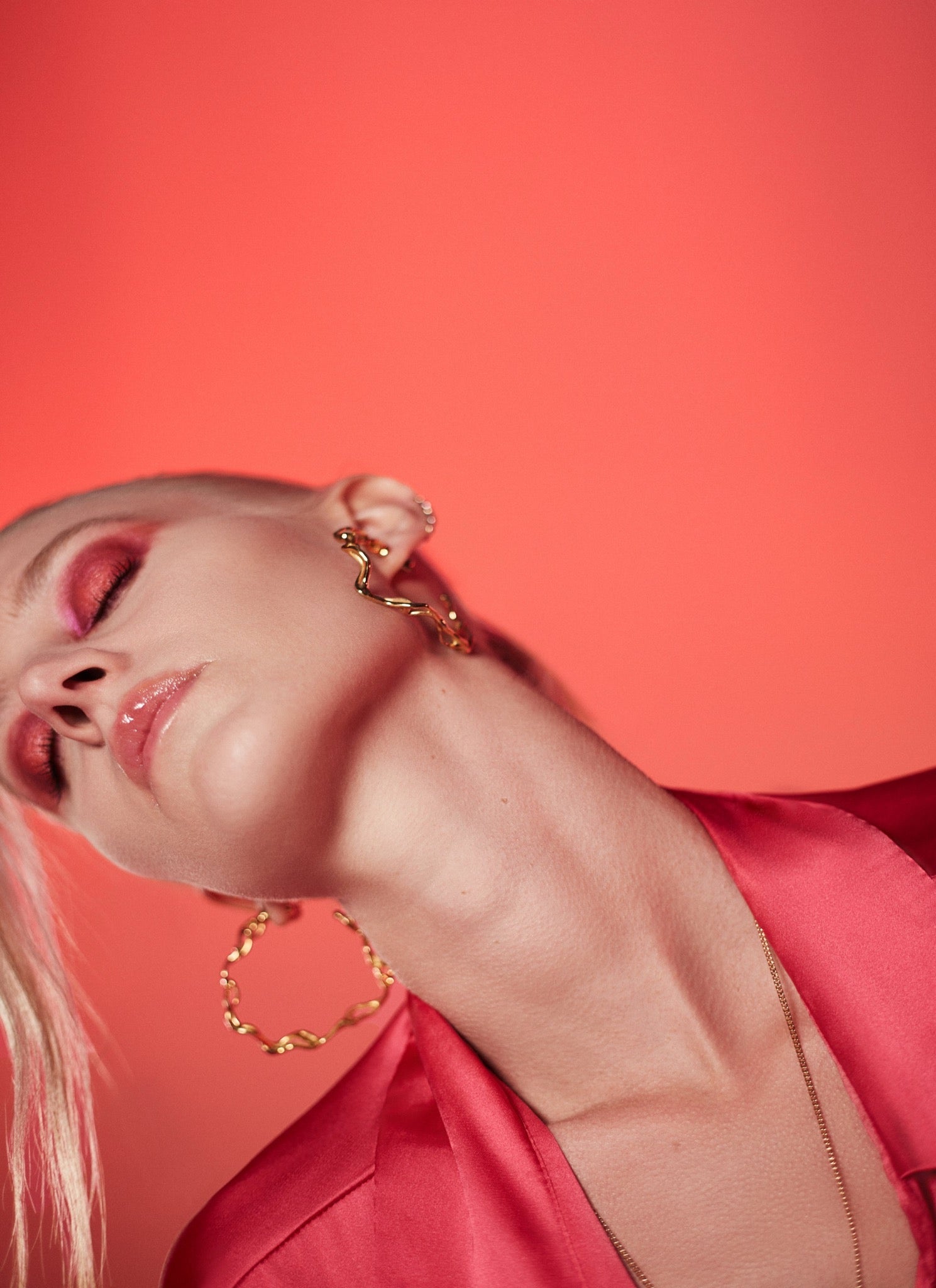 ETERNAL HOOPS - LETRA